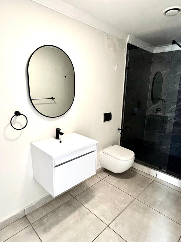 To Let 3 Bedroom Property for Rent in Somerset West Western Cape